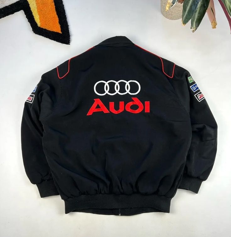 JAQUETA AUDI